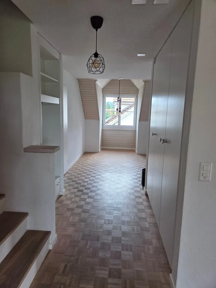 Lichtdurchflutete 4.5-Zimmer-Dachmaisonettewohnung mit herrlicher Aussicht