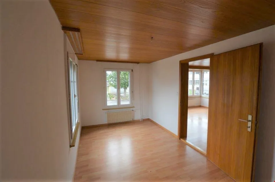 4.0-Zimmer-Wohnung im Hochparterre