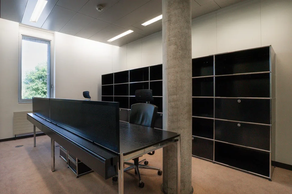 MANNO – BÜRO MIT BEVORZUGTER SICHTBARKEIT