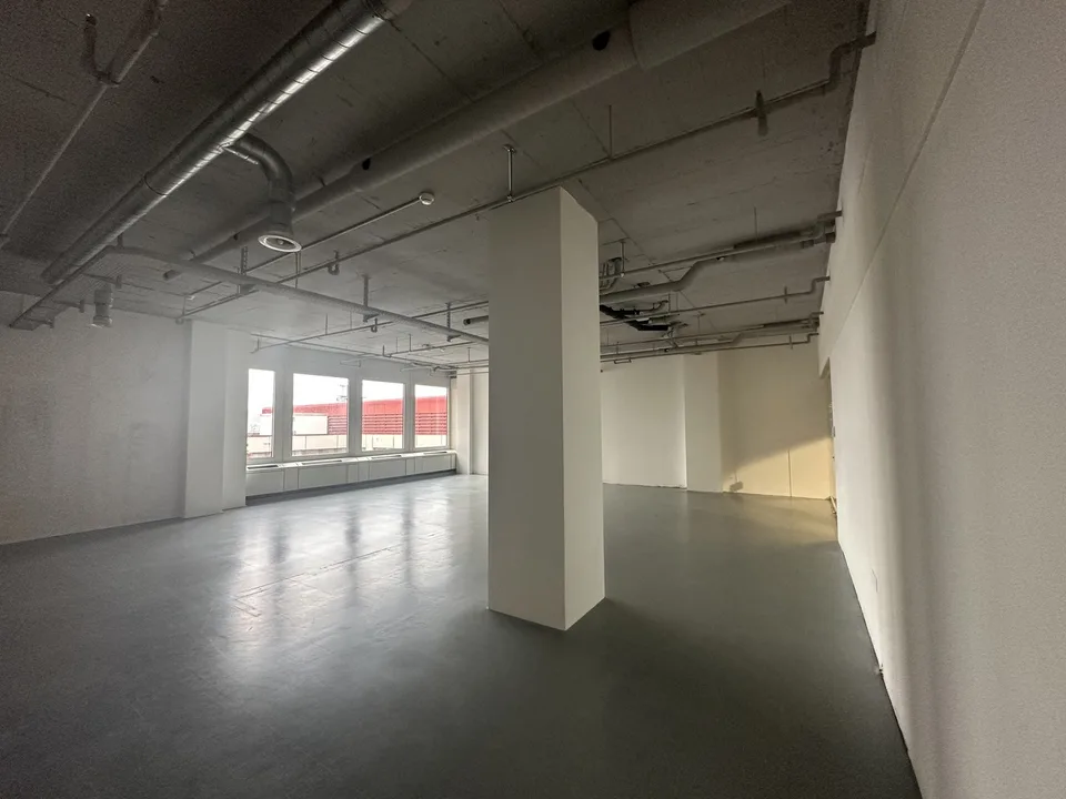 ZU VERMIETEN - Gewerbefläche 117 m²