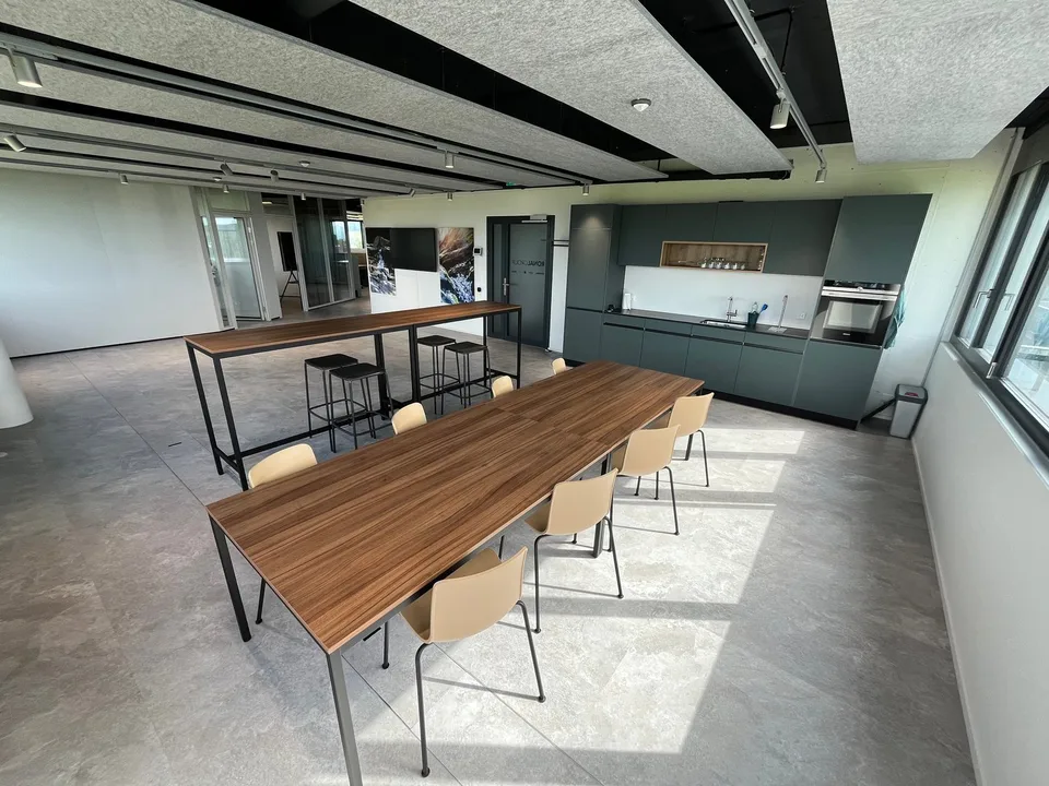 Spazi ufficio edificio nuovo in ottima posizione a Gunzgen