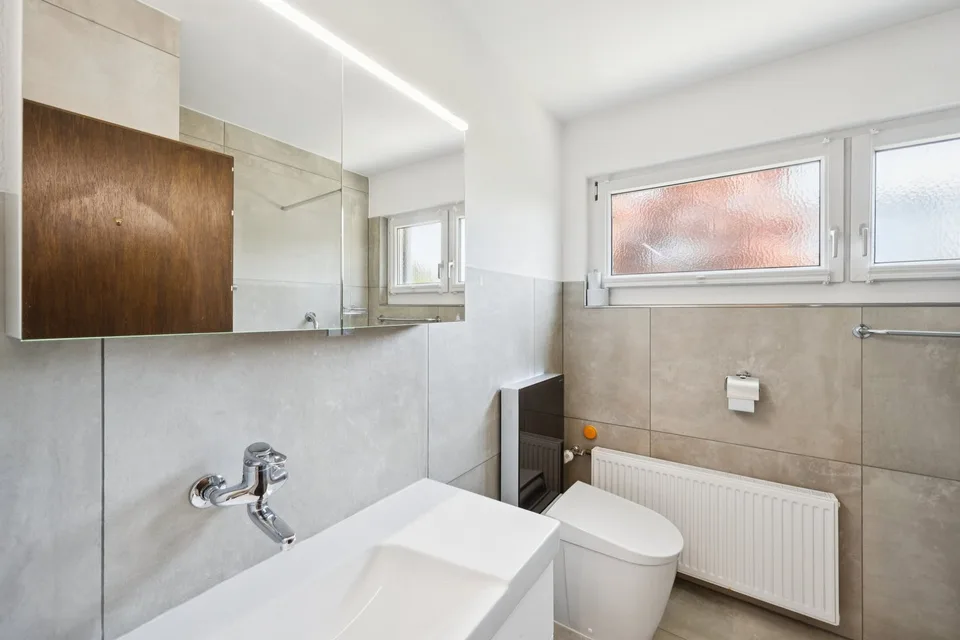 Realizzate il vostro sogno di casa - casa a schiera accogliente con s...