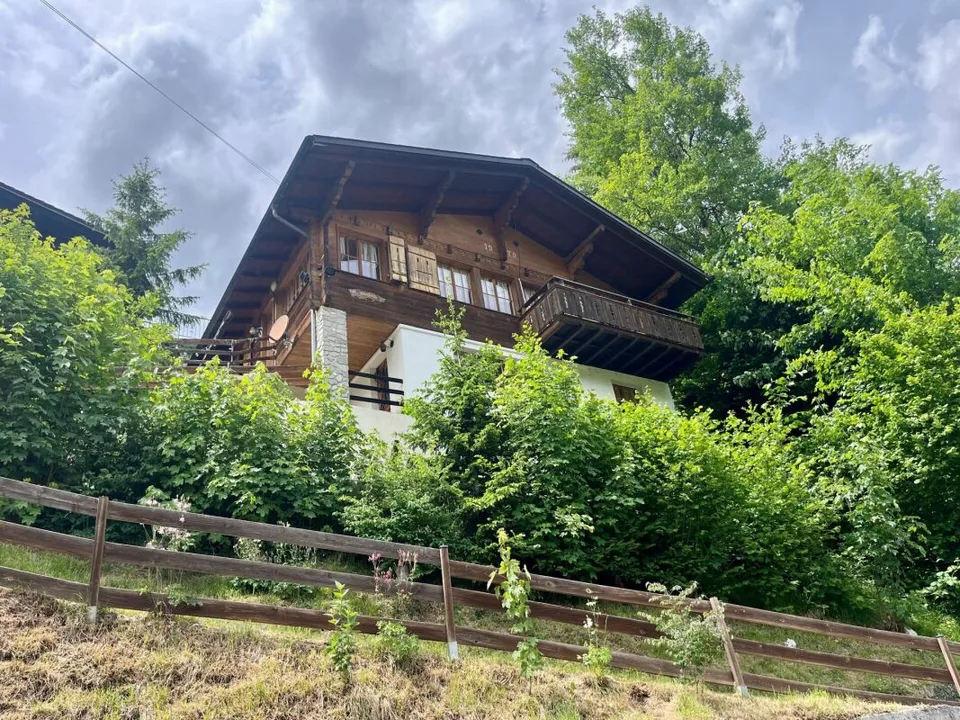 Heimeliges 4.5-Zimmer Chalet mit atemberaubender Aussicht in Adelboden BE