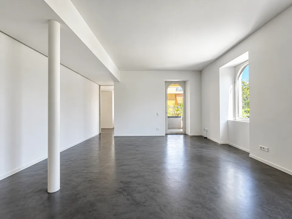 Chiasso Zentrum: Prästigiosa historische Villa renoviert mit 3 Apartments zur Rendite