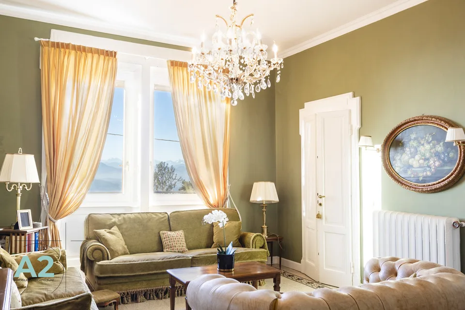 VILLA AUGUSTA : ÉLÉGANCE ET VUE IMPRENABLE SUR LE LAC DE CÔME