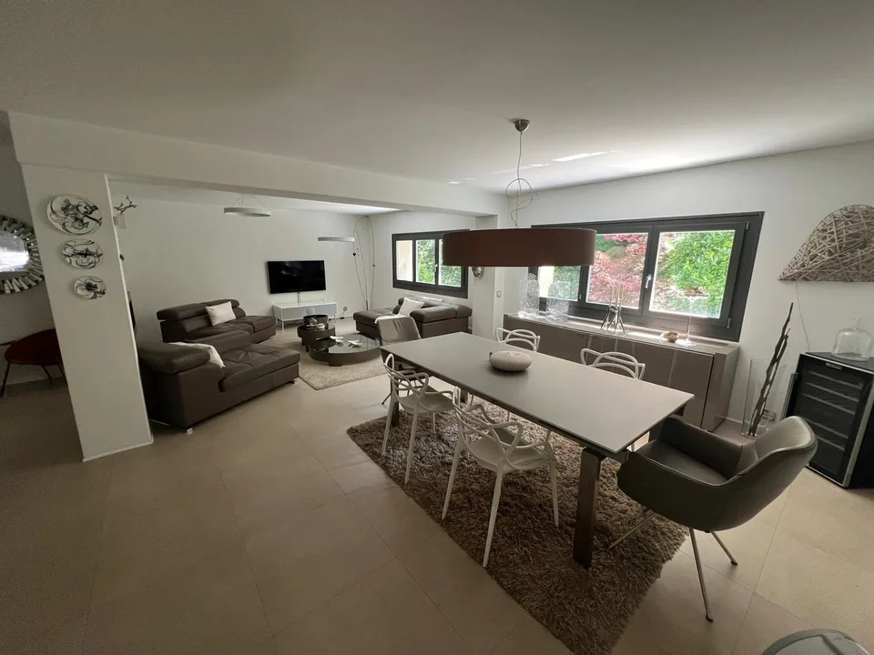 LANCY, 10 Min. von Genf - schöne Villa zum Verkauf