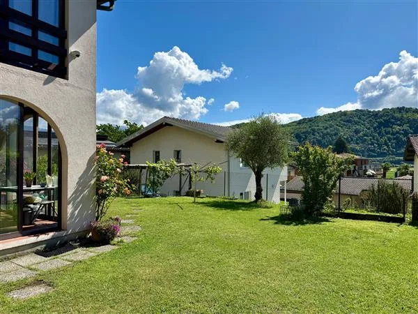 Agno: Casa unifamiliare 7.5 locali