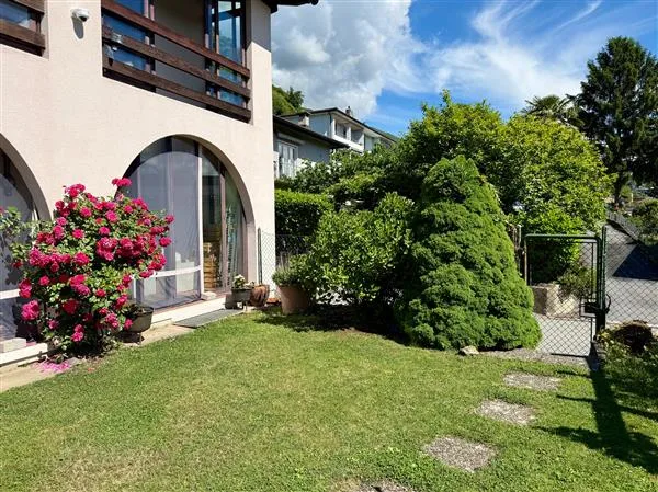 Agno: Einfamilienhaus 7.5 Zimmer