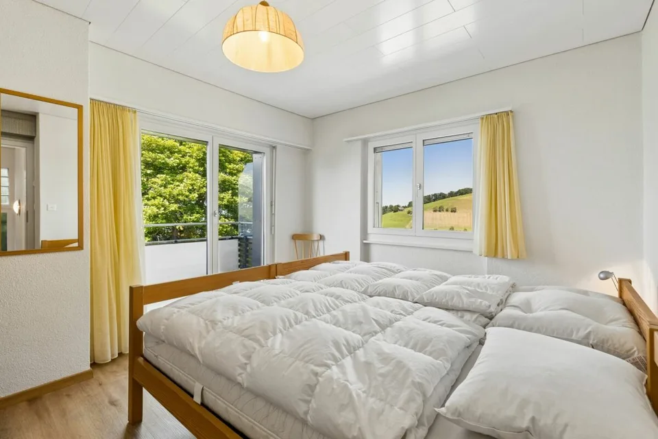 Exklusives Ferienhaus mit Weitblick an begehrter Lage in Aeschlen ob Gunten – Foto 6 von 13