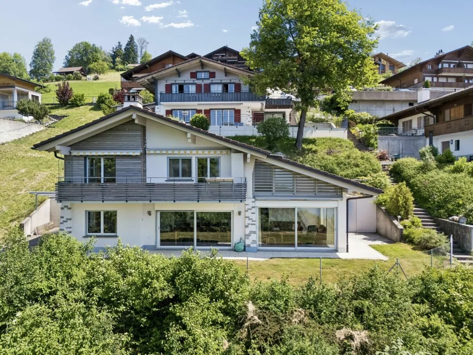 Exklusives Ferienhaus mit Weitblick an begehrter Lage in Aeschlen ob Gunten – Foto 9 von 13