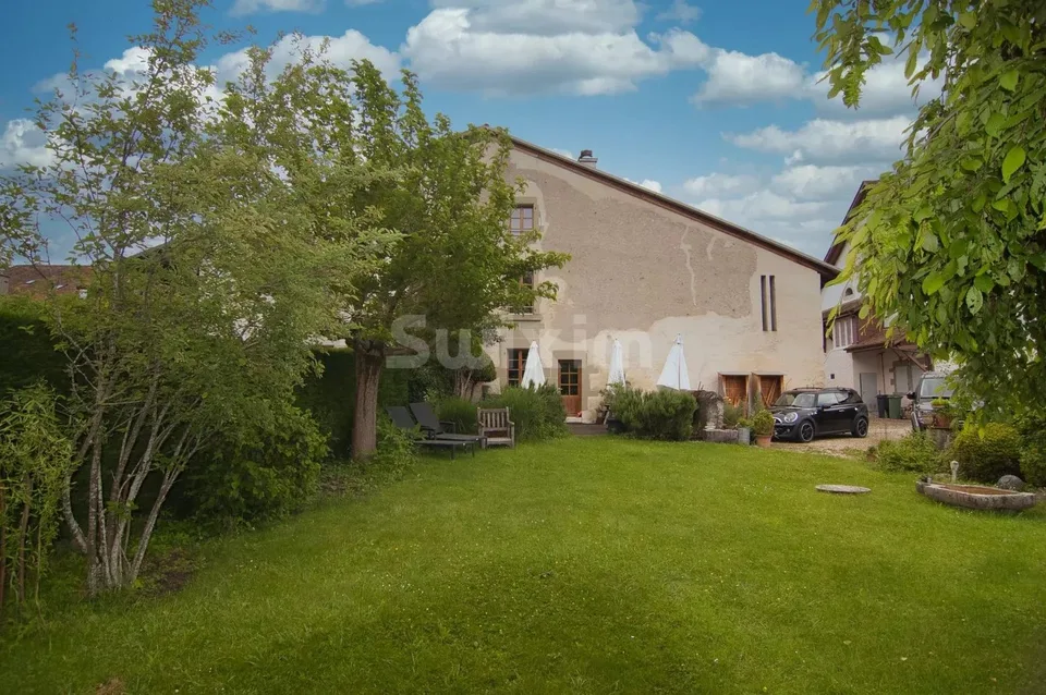 Im Herzen des Dorfes historisches Haus