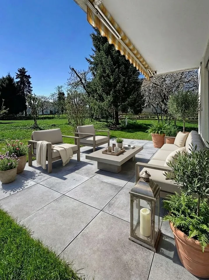 Très bel appartement rénové de 3.5 pces avec jardin