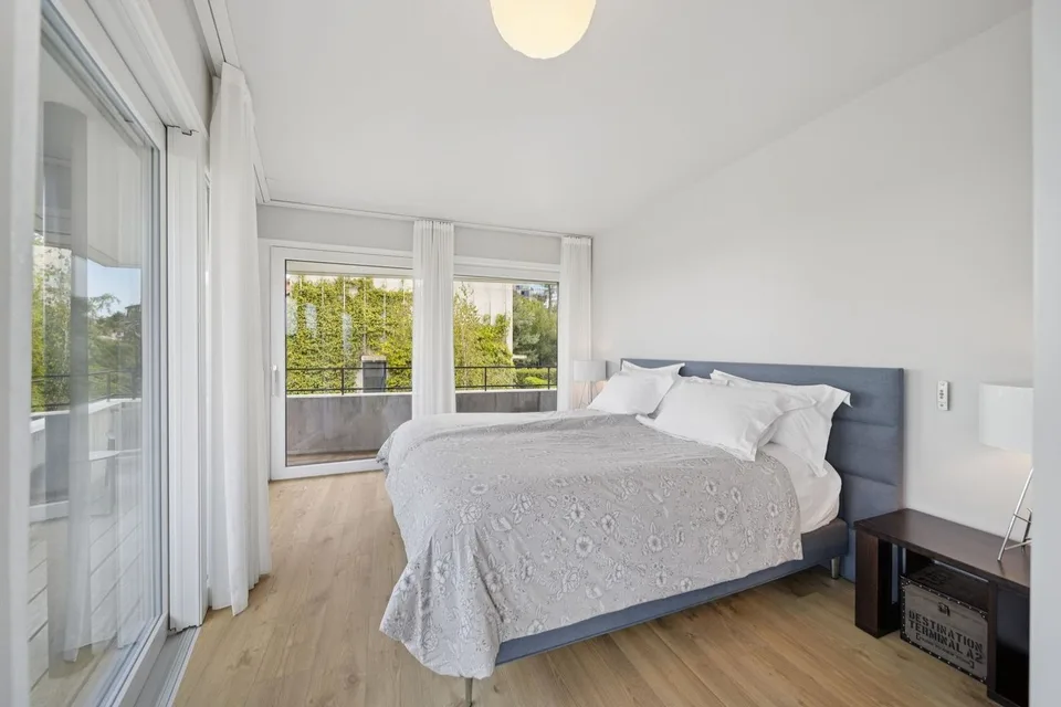 Villa dell'architetto con vista e piscina – foto 13 di 13
