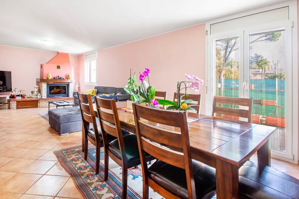 Das perfekte Haus für Ihre Familie: 4 Schlafzimmer und totale Unabhängigkeit