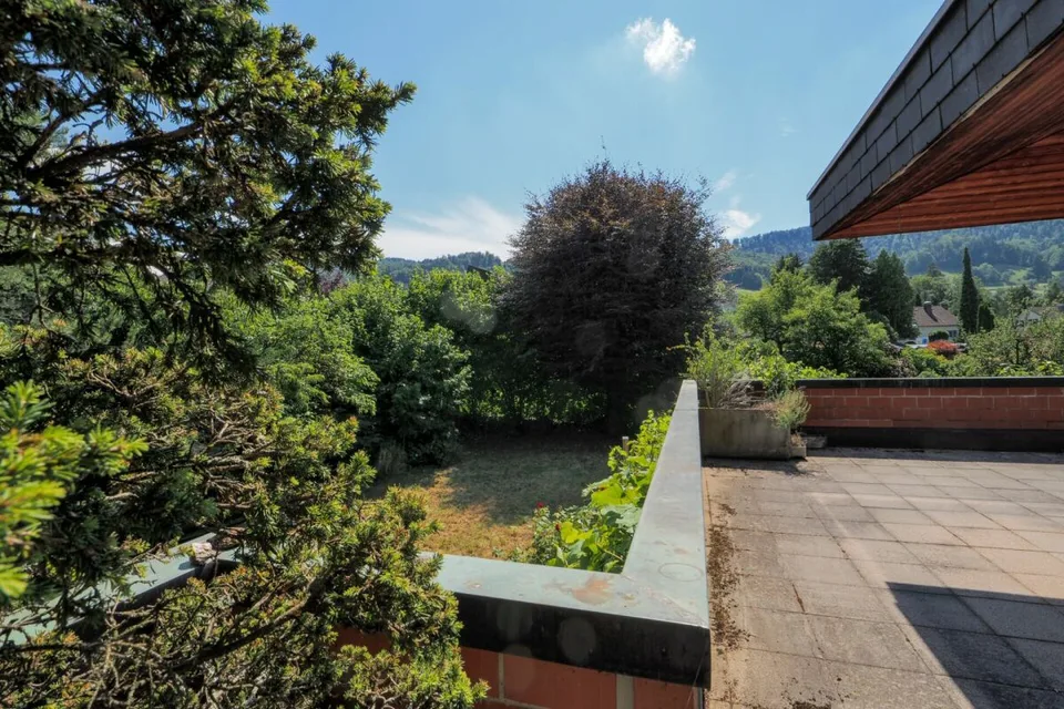 Building land in a wonderfully beautiful quarter!