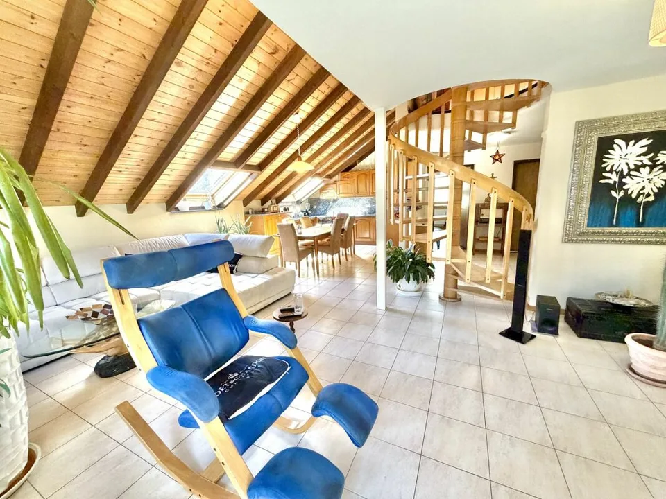 Esclusività - Duplex mansardato nel cuore di Susten