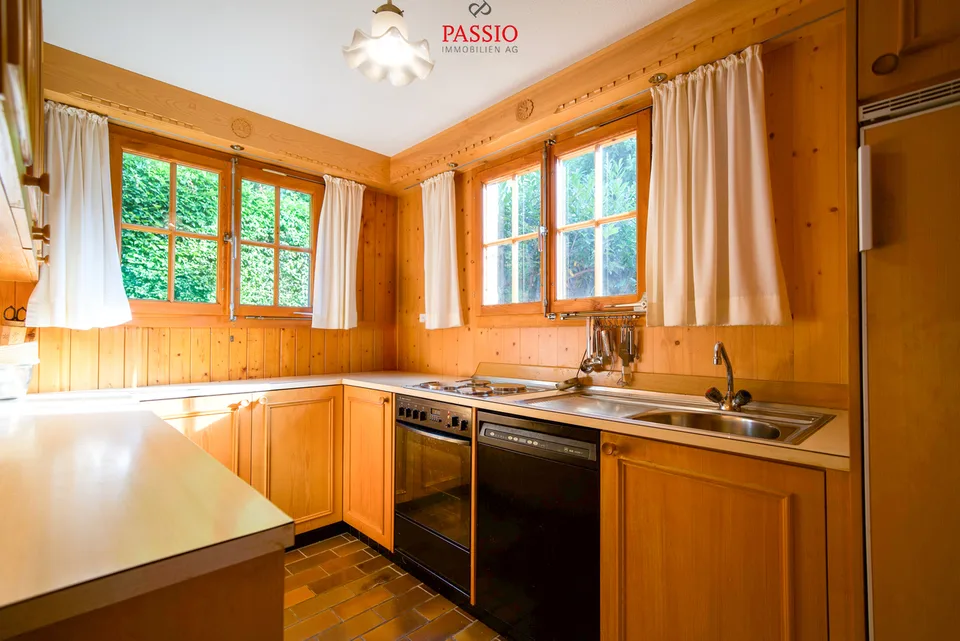 Exklusives 6.5-Zimmer-Chalet mit Panorama und Zweitwohnsitz-Option – Foto 10 von 13
