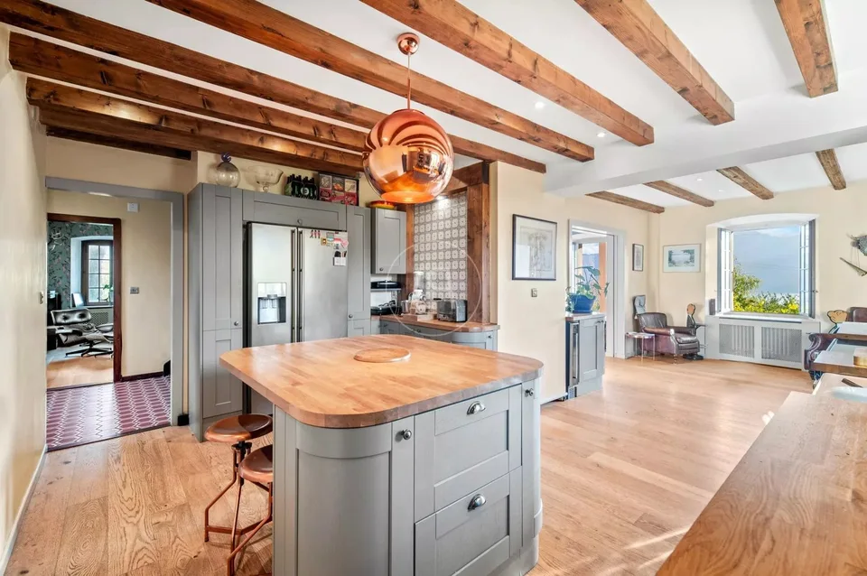 Schönes Winzerhaus im Herzen von St-Légier renoviert – Foto 13 von 13