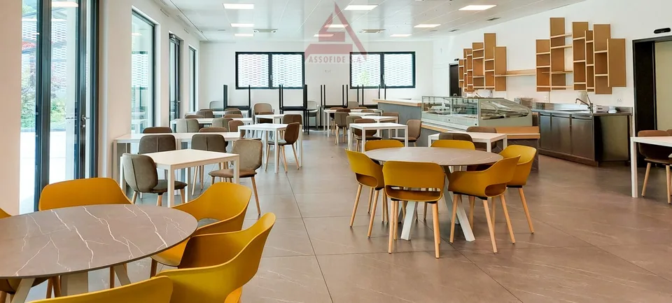 Ristorante con terrazza / Restaurant mit Terrasse