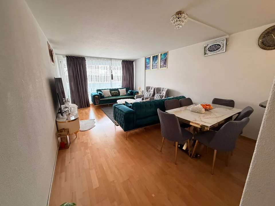 Attraktive 4.5-Zimmer-Wohnung an sehr guter Lage
