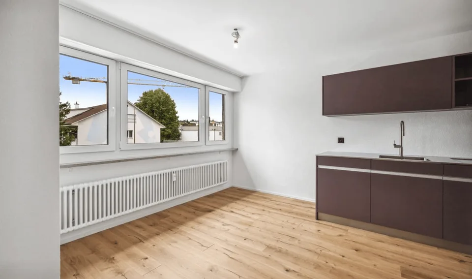 Moderne 3.5-Zimmer-Wohnung mit Einstellhallenplatz