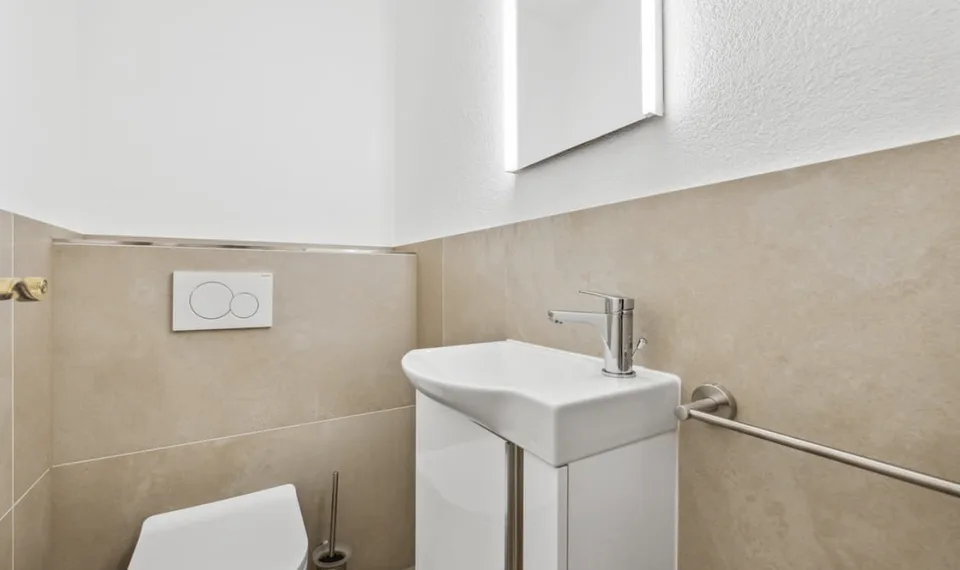 Moderne 3.5-Zimmer-Wohnung mit Einstellhallenplatz – Foto 6 von 9
