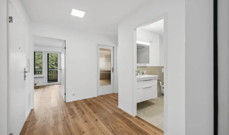 Moderne 3.5-Zimmer-Wohnung mit Einstellhallenplatz – Foto 7 von 9