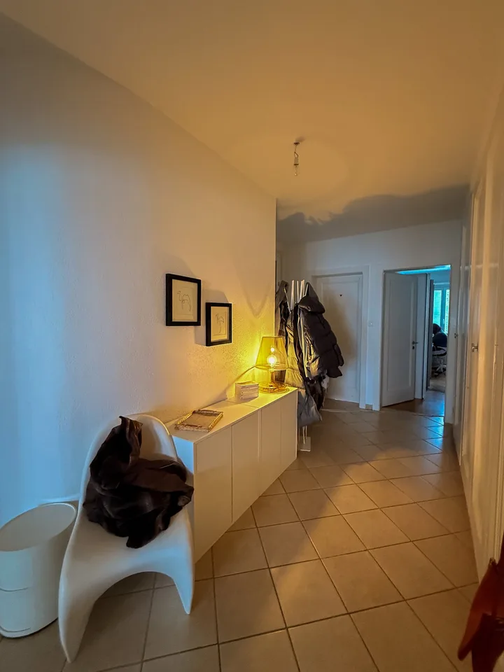 SOLD - Rare Opportunity - Beautiful Character Apartment in Sion's Old Town – photo 6 of 8