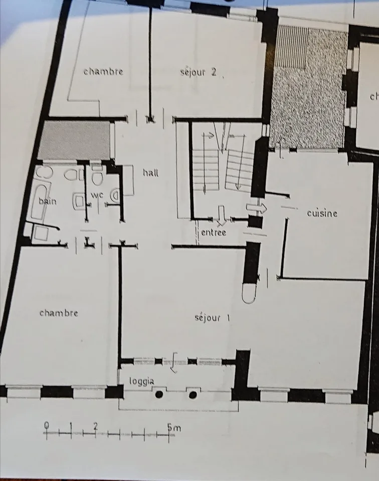 SOLD - Rare Opportunity - Beautiful Character Apartment in Sion's Old Town – photo 7 of 8