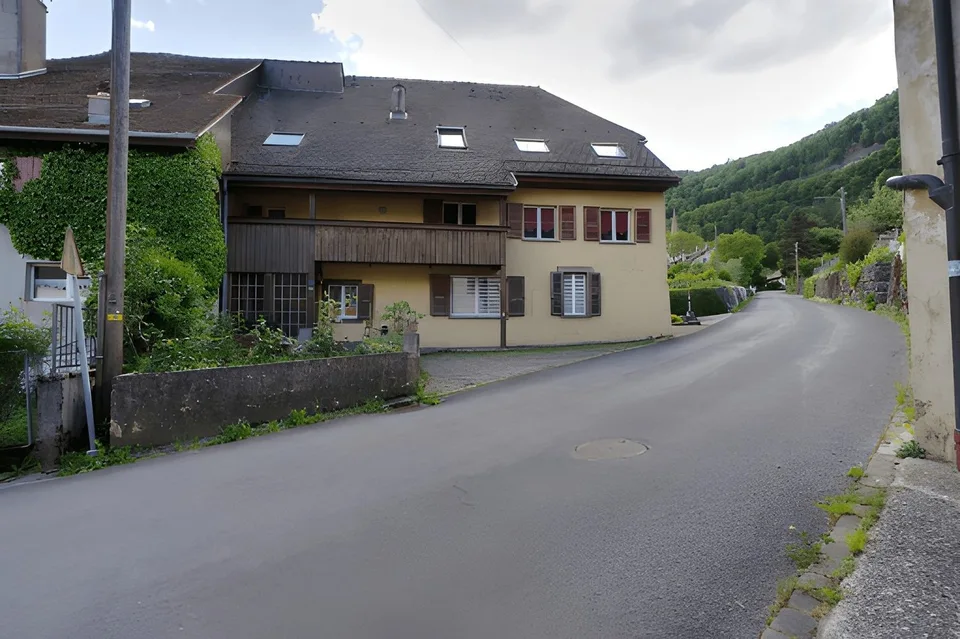 Bauernhaus von 1714 -- Drei Wohnungen, Familientriplex und zwei 2-Zimmer-Wohnungen – Foto 13 von 13