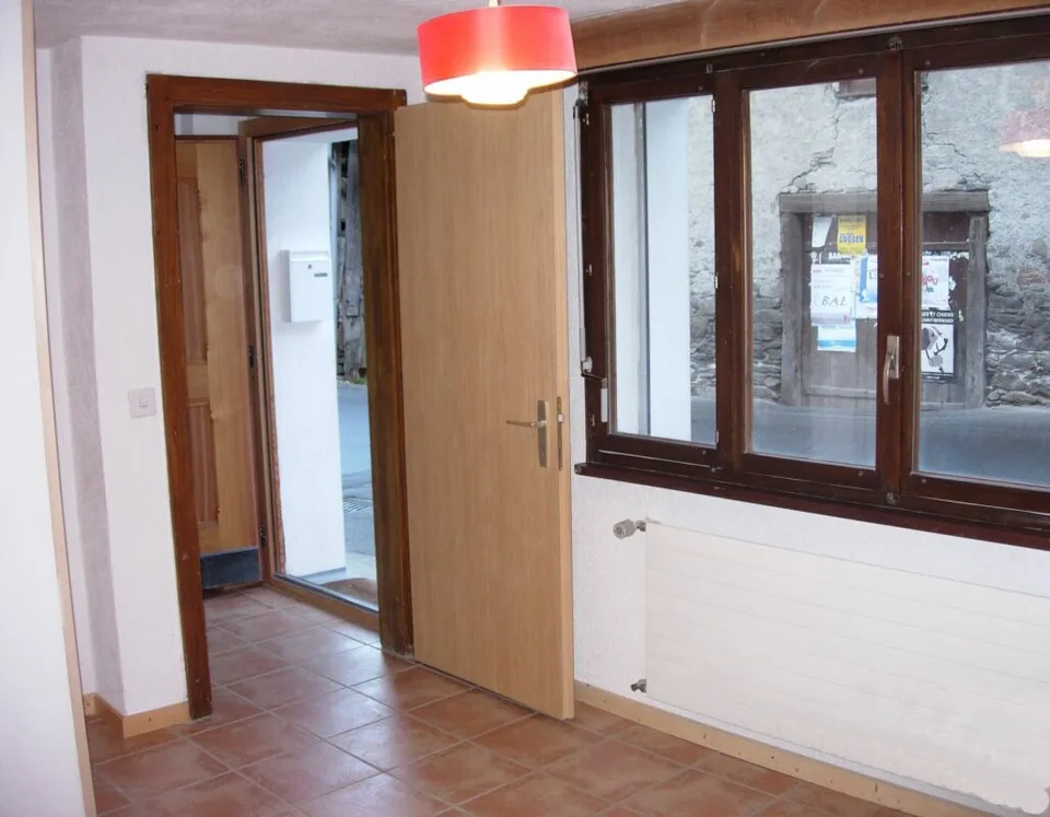 Duplex 2,5 Zimmer zu vermieten = Investition mit sofortigem Ertrag! – Foto 6 von 9