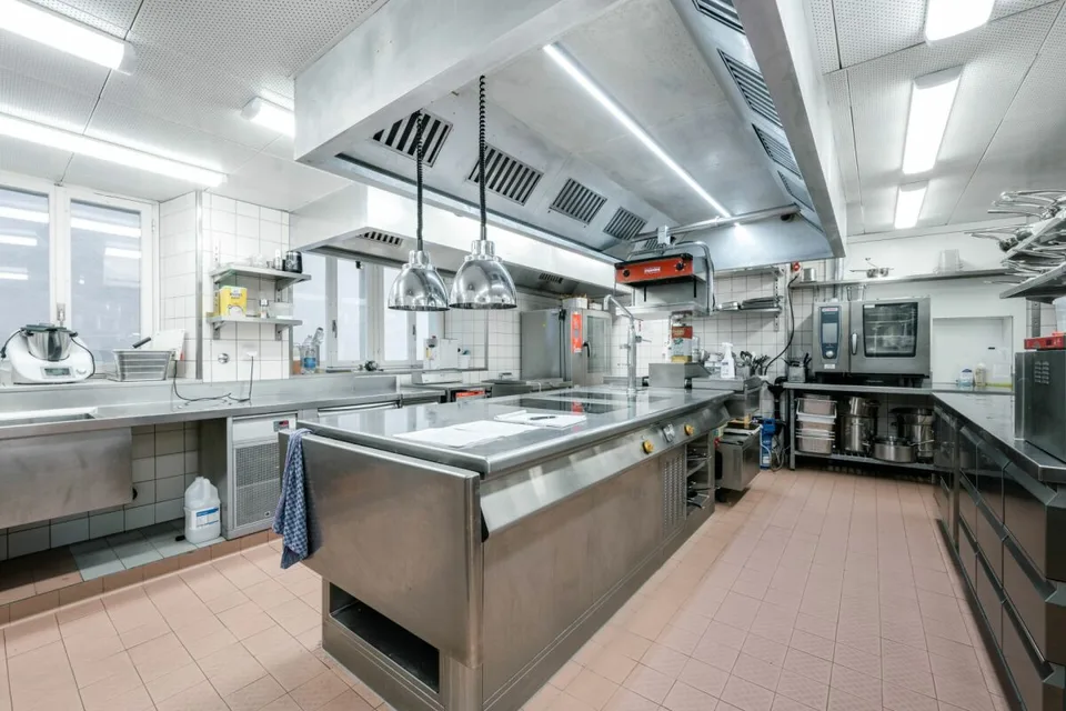 Hotel Restaurant Zum Schwarzen Löwen in Altdorf – Foto 11 von 13