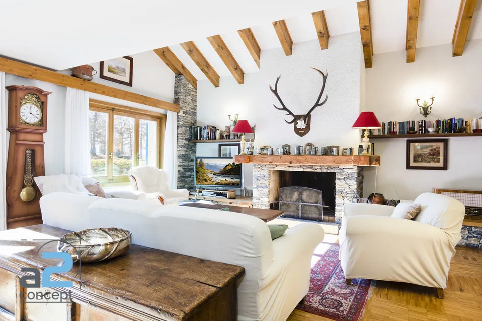 Au coeur de Crans et en bordure du golf, chalet de deux logements