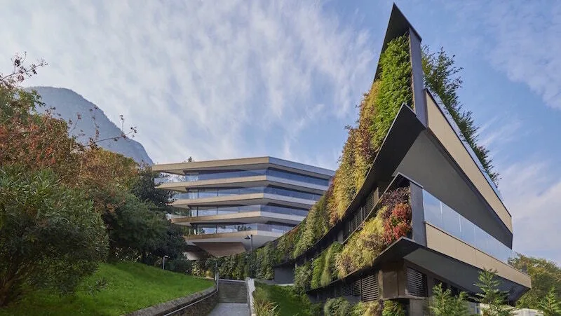 Unique lake-view penthouse in Prestigious Nizza Paradise Residence