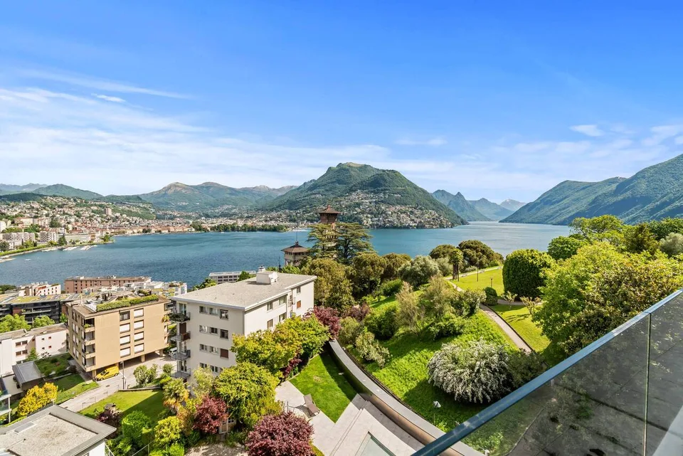 Unique lake-view penthouse in Prestigious Nizza Paradise Residence