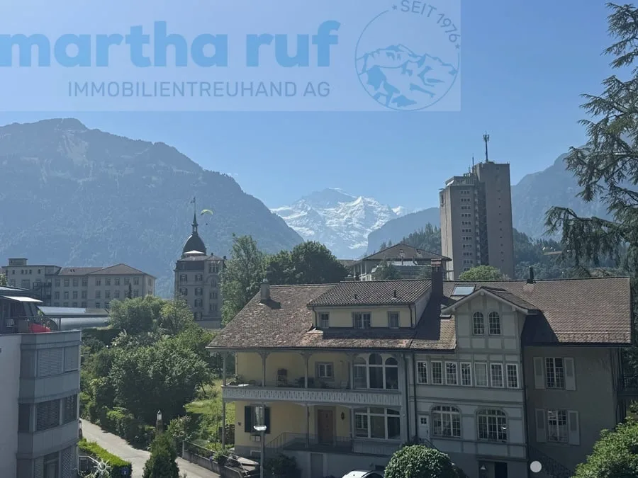 grosszügige 4.5-Zimmer Dachwohnung Sicht auf Jungfrau und Aare – photo 4 sur 13