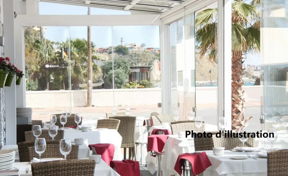 Café-Restaurant lumineux de 140 m² à vendre à Genève