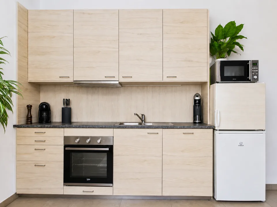 AMPIA CASA BIFAMILIARE CON VISTA APERTA, GIARDINO E BOX AUTO – Foto 6 von 27