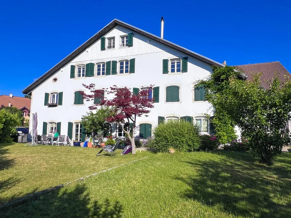 Duplex de charme avec vue sur le Val-de-Ruz ? 4.5 pièces 159 m²