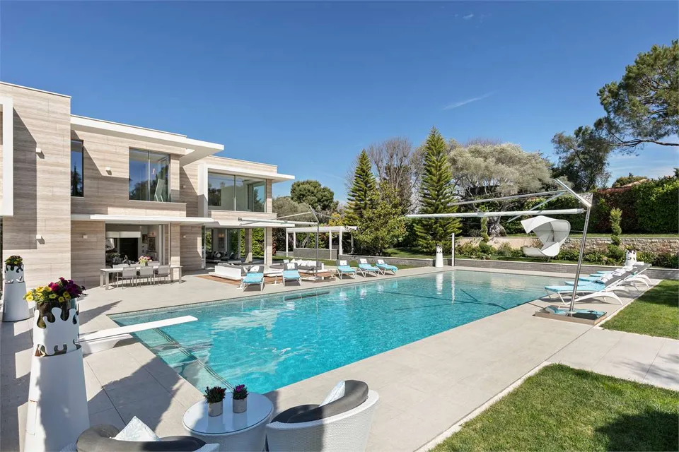 Prestigiosa Villa Moderna Cap D'antibes – foto 10 di 13
