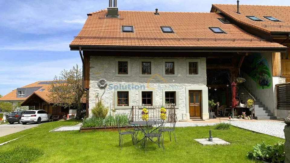 Belle ferme rénovée de 2 appartements