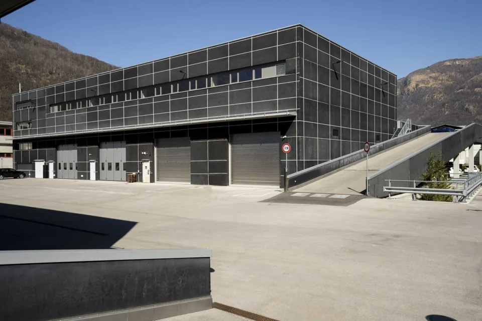 Verkauf von Lagerhalle