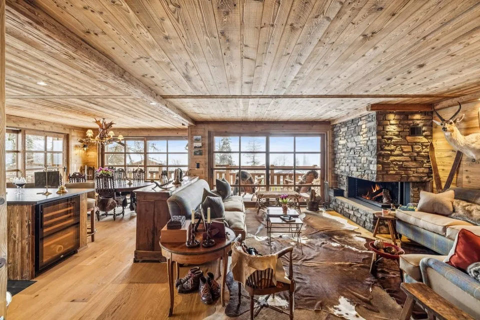 ''One of a kind'' luxueux 4,5p dans le prestigieux  Domaine du Roc