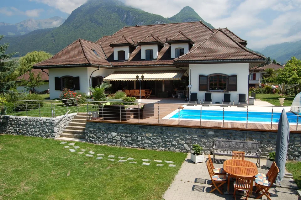 Aigle, Maison de Maître de 8-9 pièces