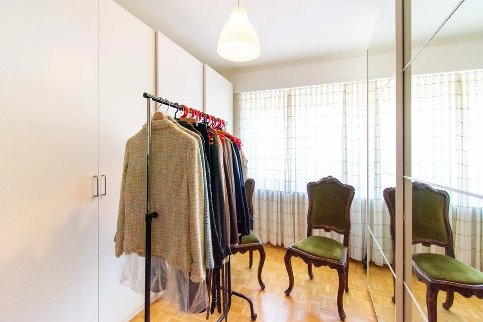 HELLES 4.5-ZIMMER-WOHNUNG MIT BALKON UND SEEBLICK – Foto 7 von 15
