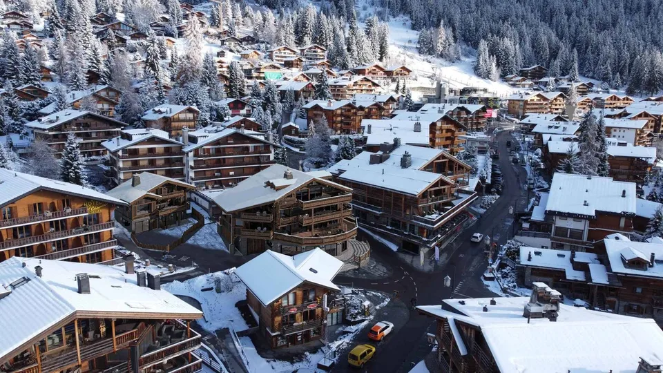 NEUES CHALET - MEDRAN - 4 SCHLAFZIMMER 337 M2
