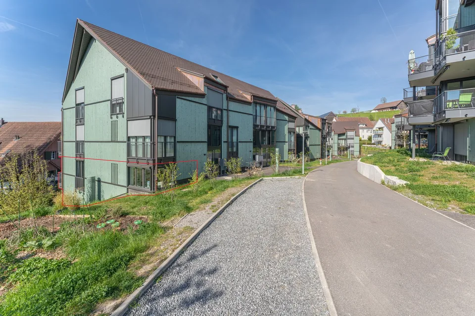 Exklusive 4½ Zimmer-Minergie-Maisonette-Wohnung an familienfreundlicher Lage mit gemütlichem Garten – Foto 19 von 21