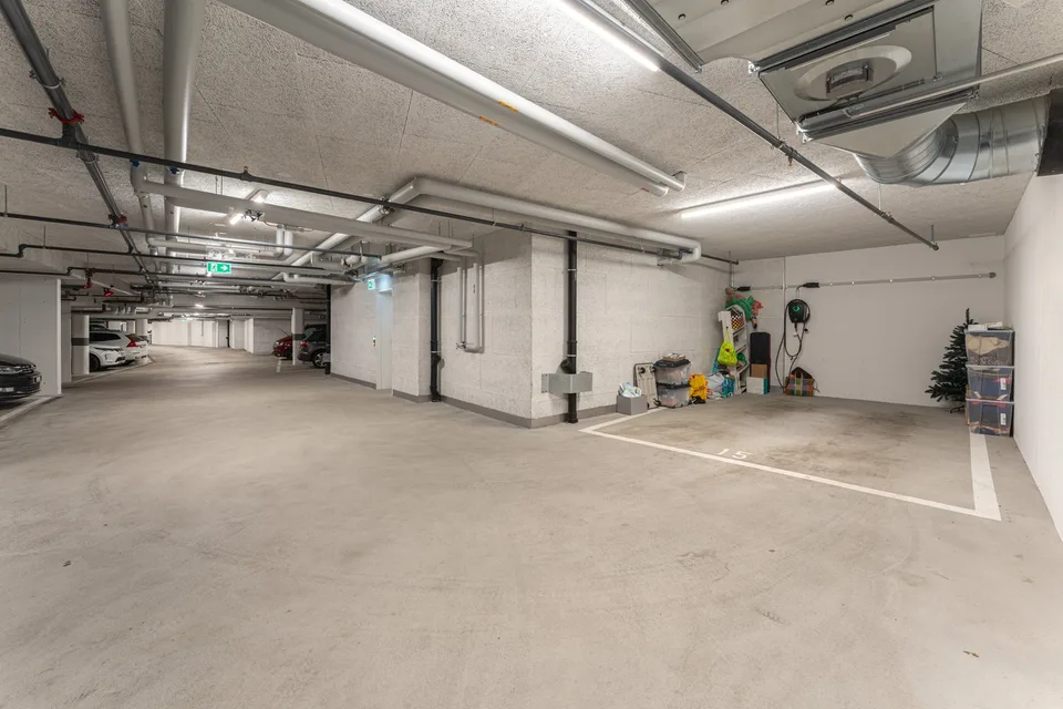 Exklusive 4½ Zimmer-Minergie-Maisonette-Wohnung an familienfreundlicher Lage mit gemütlichem Garten – Foto 18 von 21