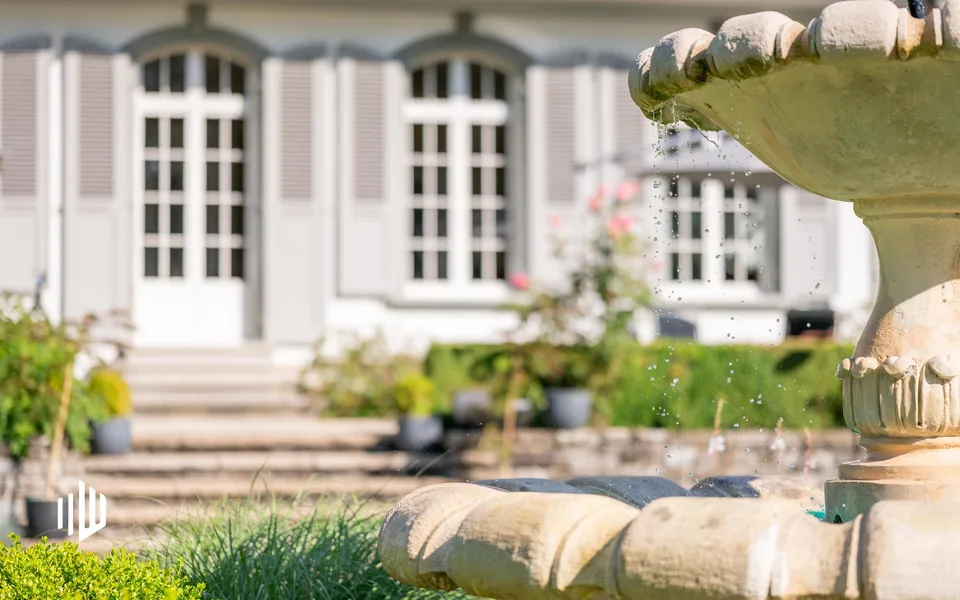 ImmoWyss - Villa neobarocca con dipendenza, padiglione e accesso al lago – foto 10 di 13