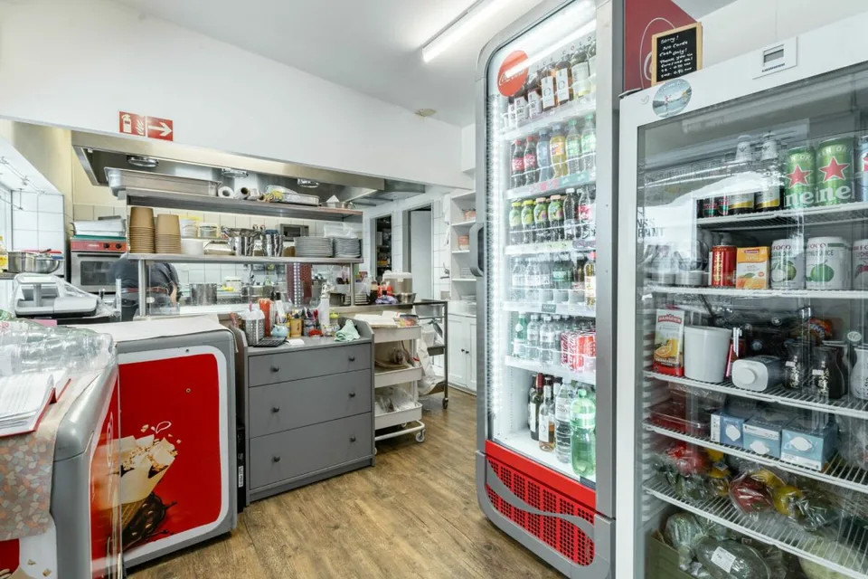 Locale commerciale in posizione centrale a Mürren